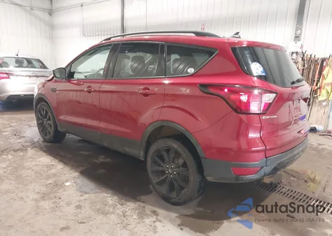2019 Ford Escape Se из США, поврежденный, VIN 1FMCU9GD8KUB61654